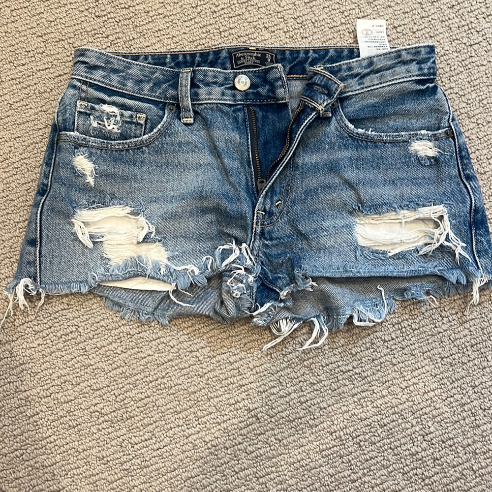 abercrombie and fitch jean shorts